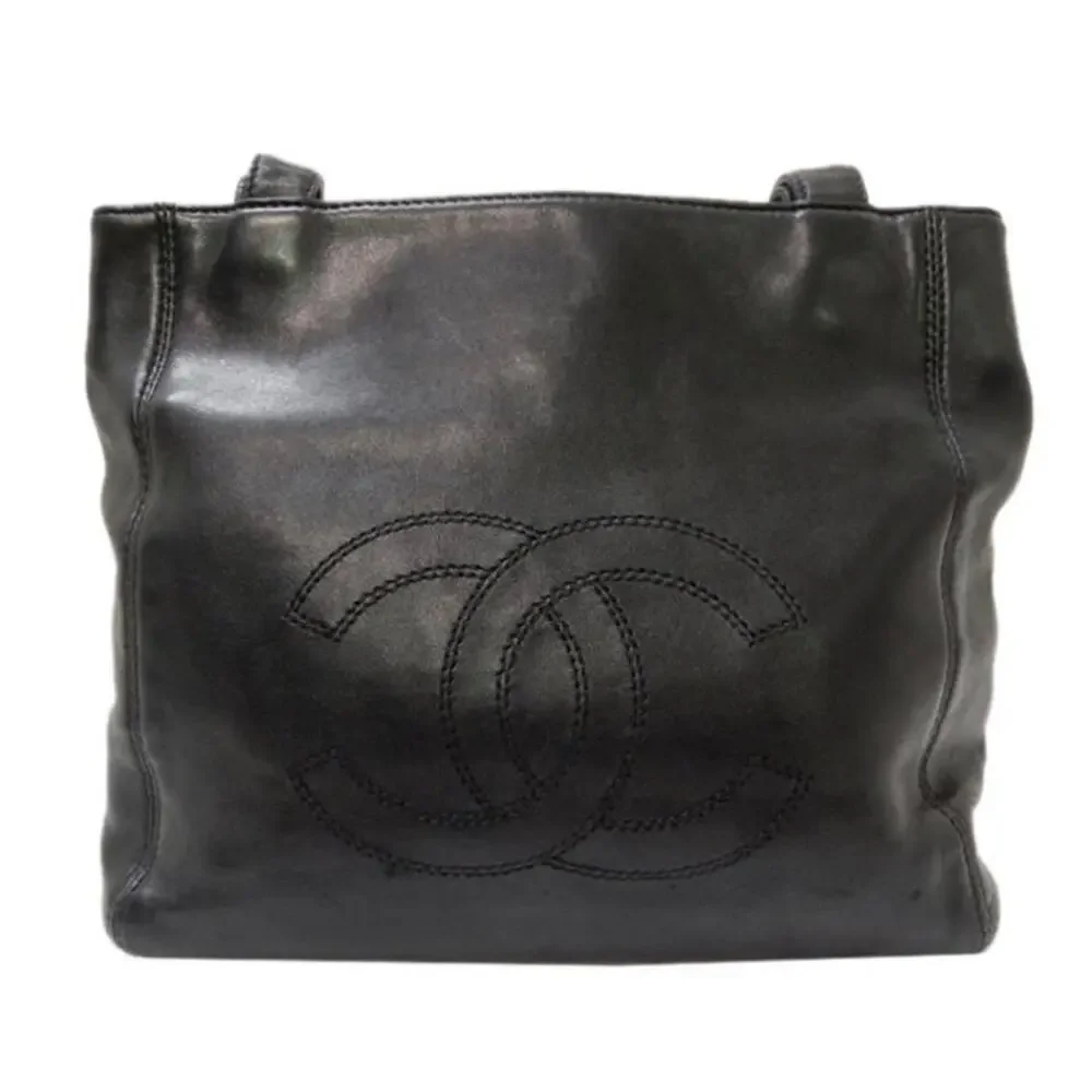 CHANEL | Vintage Karl Lagerfeld Era | CC Logo Lambskin Tote | COA